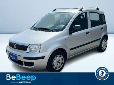 Usata Fiat Panda Active 69 CV (50 kW) 2011 Argento metallizzato Utilitaria