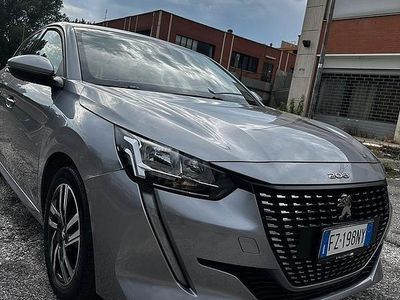 Usata Peugeot 208 Allure 102 CV (75 kW) 2019 Grigio Utilitaria