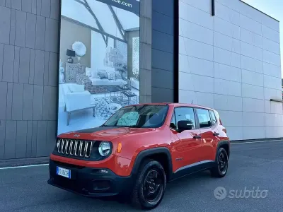 Begagnad Jeep Renegade Sport 110 HK (80 kW) 2016 Orange SUV
