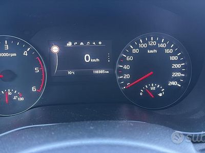 Usata Kia Sportage 185 CV (136 kW) 2016 Bianco SUV