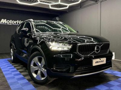 Usata Volvo XC40 Momentum 129 CV (94 kW) 2021 Nero SUV