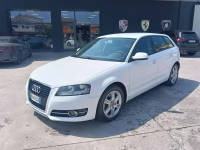 Usata Audi A3 Attraction 90 CV (66 kW) 2012 Bianco ibis Utilitaria