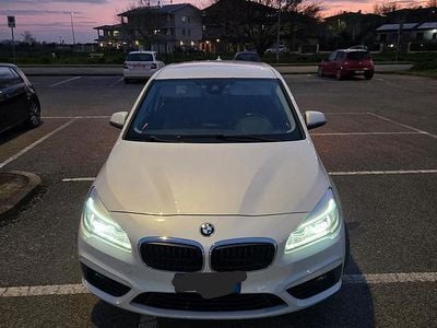 Usata BMW 216 Active Tourer Sport Line 116 CV (85 kW) 2017 Bianco Monovolume