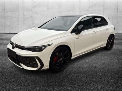 Usata VW Golf VIII GTI 265 CV (194 kW) 2024 Bianco Berlina