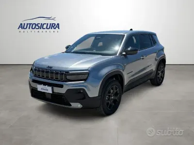 Nuova Jeep Avenger Summit 101 CV (74 kW) 2026 Grigio SUV