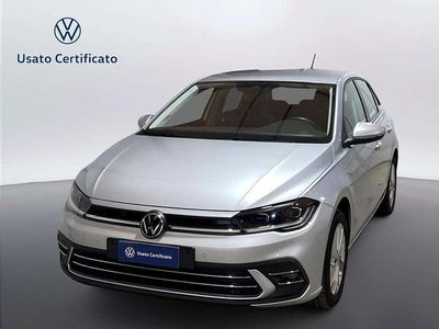 Usata VW Polo Style 95 CV (69 kW) 2025 Reflex silver metallizzato Utilitaria