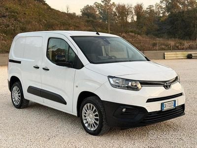Bianco Usata 2022 Toyota Proace City Active Monovolume | 9299 € (Ottimo prezzo)