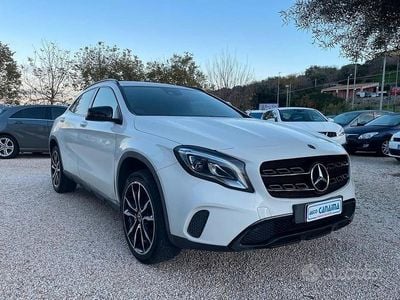 Usata Mercedes GLA180 109 CV (80 kW) 2018 Bianco SUV