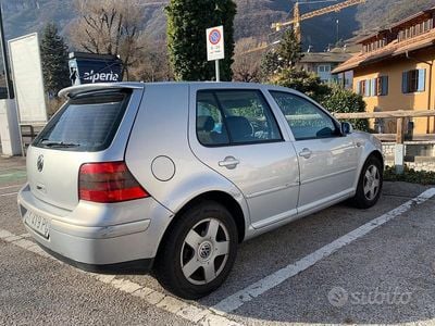 Grigio Usata 1998 VW Golf IV Berlina | 1000 € (Super prezzo)