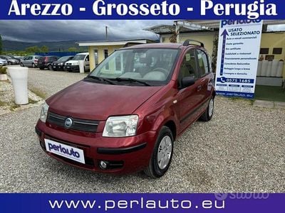 Usata Fiat Panda Dynamic 69 CV (50 kW) 2006 Rosso Utilitaria