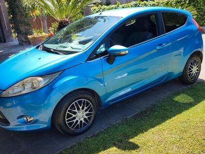 Usata Ford Fiesta 68 CV (50 kW) 2009 Blu Utilitaria