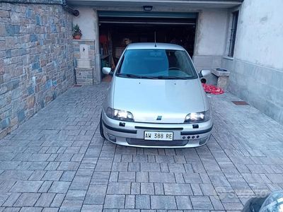 Usata Fiat Punto 131 CV (96 kW) 1997 Grigio Utilitaria