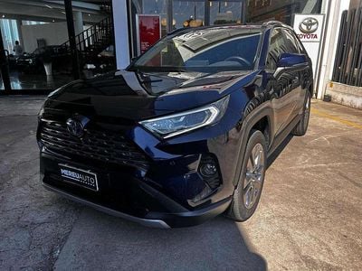 Usata Toyota RAV4 Hybrid Lounge 222 CV (163 kW) 2021 Blu SUV