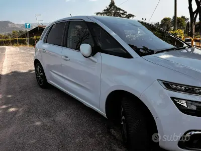 Usata Citroën C4 Picasso Feel 120 CV (88 kW) 2018 Bianco Monovolume