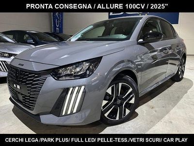 Usata Peugeot 208 Allure 101 CV (74 kW) 2025 Grigio Utilitaria