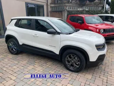 Nuova Jeep Avenger Longitude 100 CV (73 kW) 2026 Bianco SUV