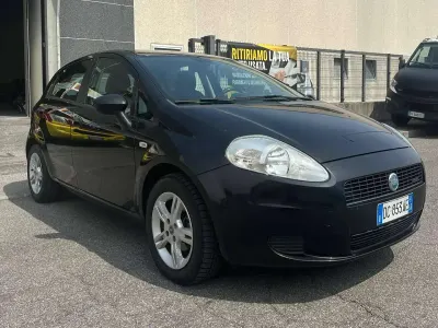 Usata Fiat Grande Punto 75 CV (55 kW) 2006 Nero Utilitaria