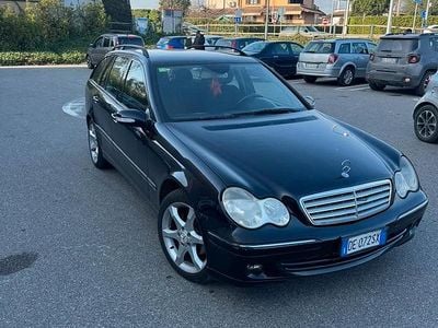 Gebraucht Mercedes C220 150 PS (110 kW) 2006 Blau Kombi