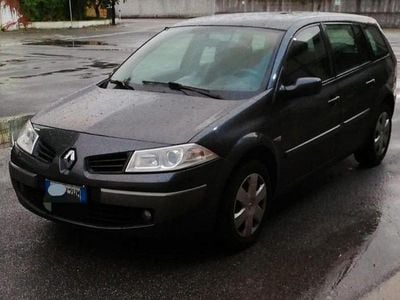 Usata Renault Mégane GrandTour 100 CV (73 kW) 2006 Marrone Station wagon