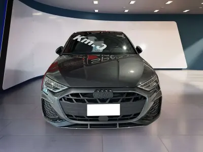 Nuova Audi A3 S-Line 150 CV (110 kW) 2025 Grigio Berlina
