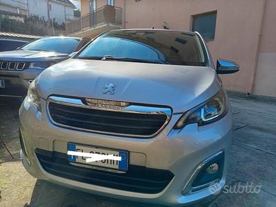 Usata Peugeot 108 69 CV (50 kW) 2017 Grigio Utilitaria