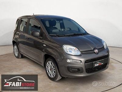 Usata Fiat Panda Pop 69 CV (50 kW) 2020 Grigio Utilitaria