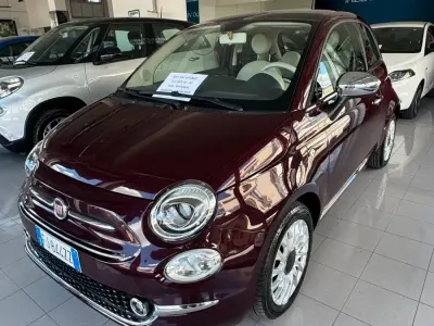 Usata Fiat 500 Lounge 95 CV (69 kW) 2017 Viola Berlina