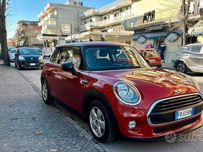 Usata Mini ONE Business 95 CV (69 kW) 2015 Utilitaria