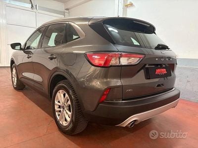 Usata Ford Kuga Titanium 150 CV (110 kW) 2022 Grigio SUV