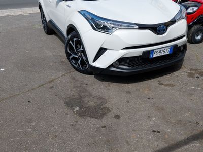 usata Toyota C-HR 1.8 ibrida