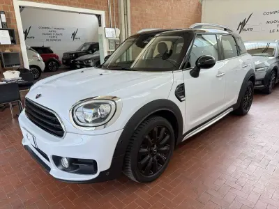 Usata Mini Cooper D Countryman Business 150 CV (110 kW) 2019 Bianco SUV