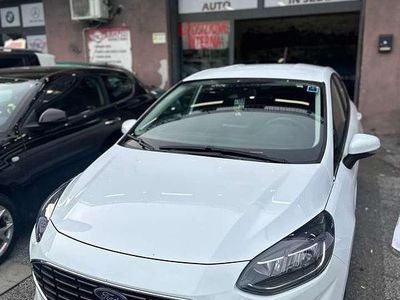 Usata Ford Fiesta Titanium 75 CV (55 kW) 2022 Bianco Utilitaria