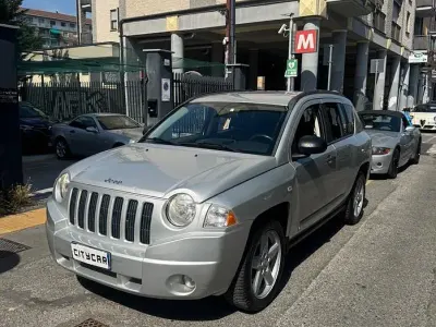 Usata Jeep Compass Limited 140 CV (102 kW) 2008 Grigio SUV