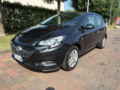 Usata Opel Corsa 90 CV (66 kW) 2016 Nero Utilitaria