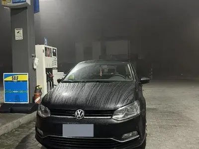 Usata VW Polo 75 CV (55 kW) 2015 Nero Berlina