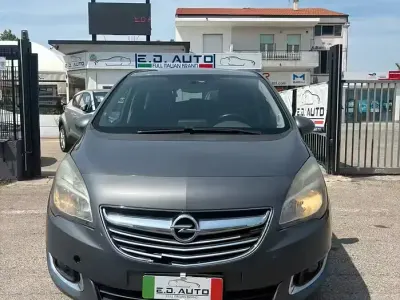 Usata Opel Meriva Cosmo 120 CV (88 kW) 2014 Grigio Monovolume