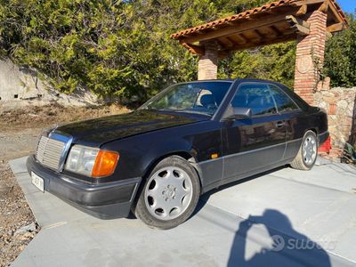 Usata Mercedes E300 1992 Nero Berlina
