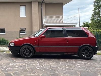 Usata Fiat Uno Racing 116 CV (85 kW) 1992 Rosso Utilitaria