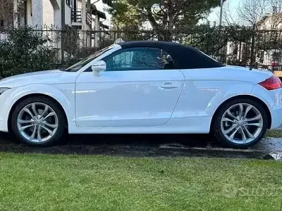 Usata Audi TT Roadster 160 CV (117 kW) 2010 Bianco Cabrio
