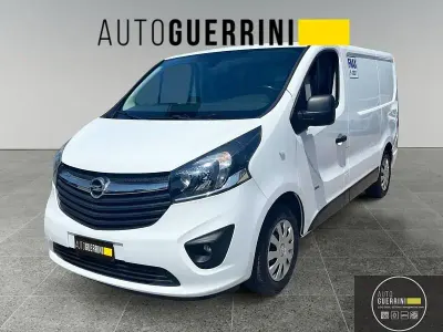 Usata Opel Vivaro Edition 116 CV (85 kW) 2015 Bianco Monovolume