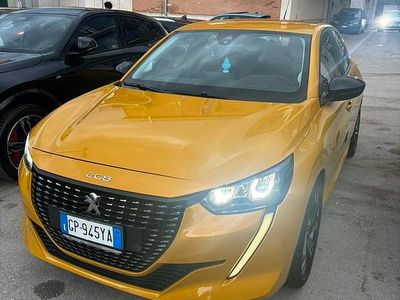 Usata Peugeot 208 82 CV (60 kW) 2023 Giallo Utilitaria