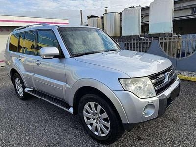 Usata Mitsubishi Pajero Instyle 170 CV (125 kW) 2007 Argento SUV