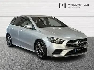 Usata Mercedes 180 Premium 116 CV (85 kW) 2019 Argento Berlina