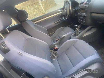 Usata VW Golf IV 2005 Blu Berlina
