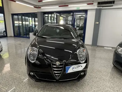 Usata Alfa Romeo MiTo Distinctive 79 CV (58 kW) 2016 Nero Utilitaria