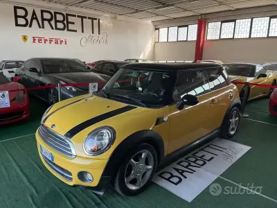 Usata Mini Cooper D 109 CV (80 kW) 2009 Giallo Utilitaria