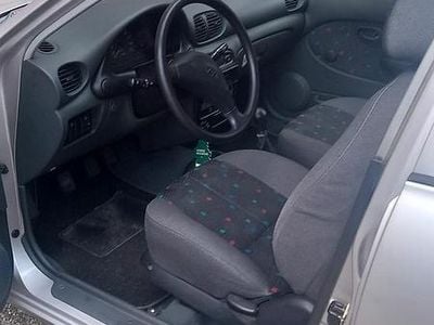 Usata Hyundai Accent 1998 Grigio Berlina