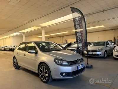 Usata VW Golf VI Highline 122 CV (89 kW) 2009 Grigio Utilitaria