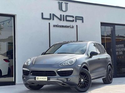 Usata Porsche Cayenne S 239 CV (175 kW) 2010 Grigio opaco wrap (bianco orig SUV