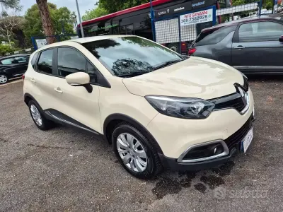 Occasion Renault Captur 90 PK (66 kW) 2015 Beige SUV